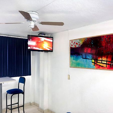 Hotel Vagabundo Plaza Del Sol Zapopan Exterior photo